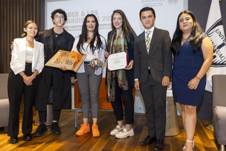 Encuentro de alumnos con la candidata Esther Mejía a la alcaldía de Álvaro Obregón