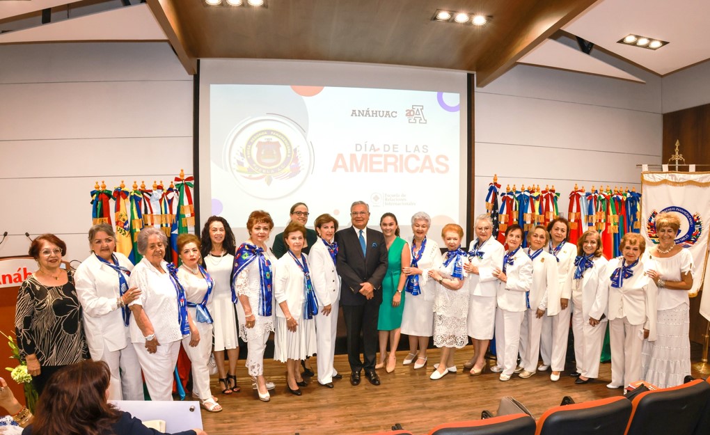 Escuela De Relaciones Internacionales De La An Huac Puebla Conmemora