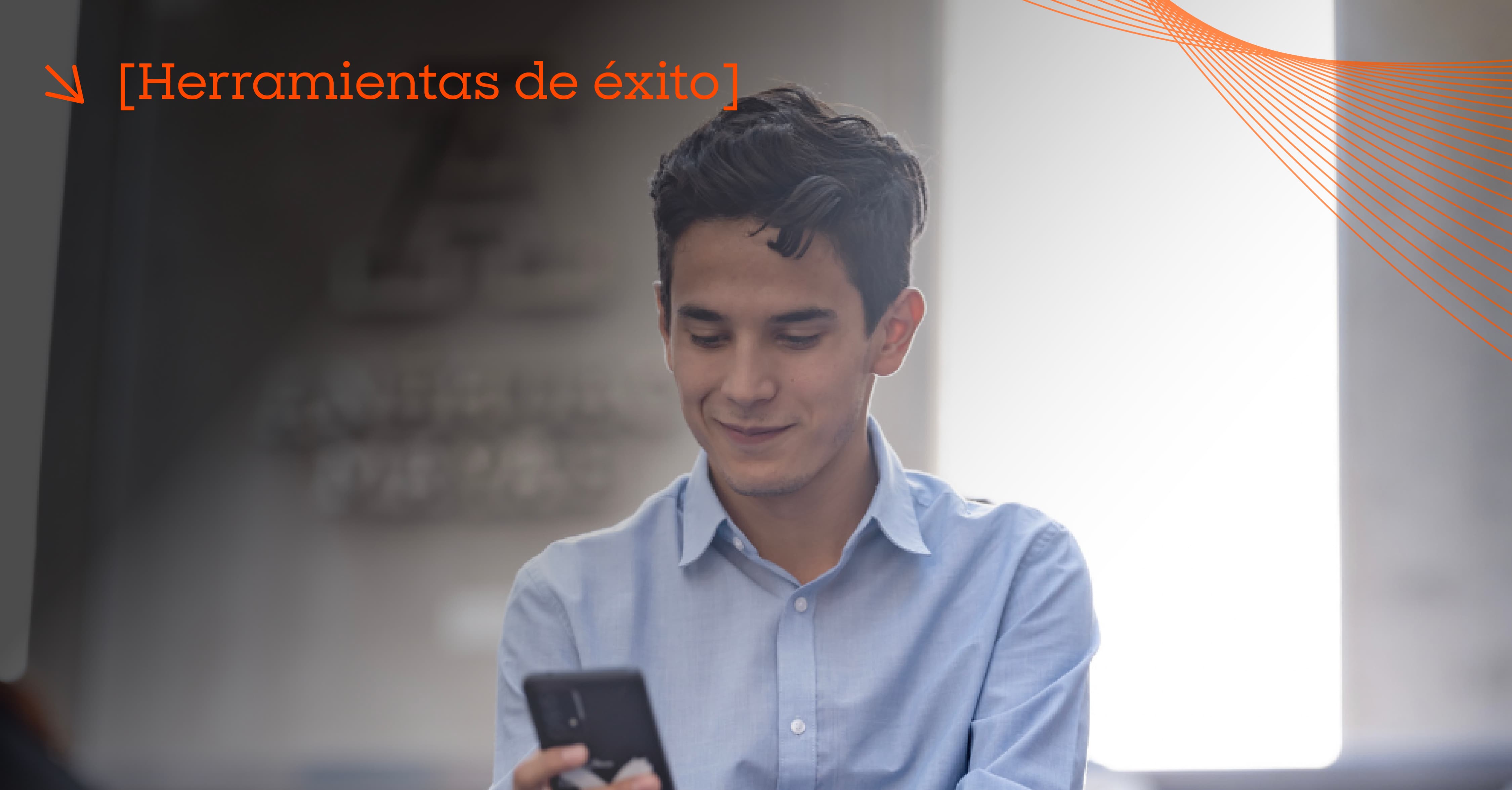 Estudiante de la Anáhuac leyendo sobre la adicción a las redes sociales y sus buenas prácticas 