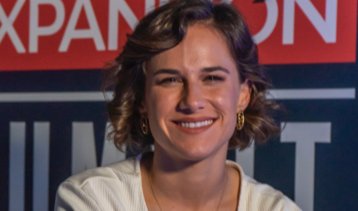 mariana serrano martinez en foto de revista expansion