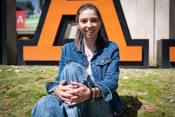 alumna de anahuac en campus