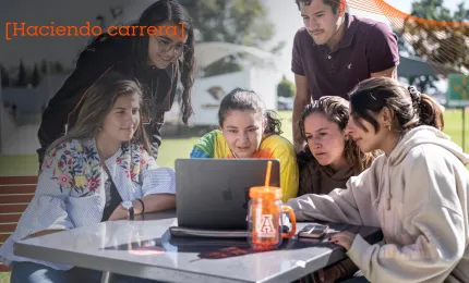 estudiantes en busqueda de sus practicas profesionales