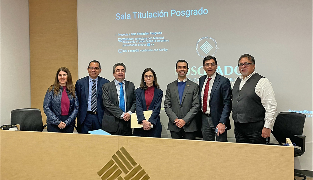 David Cerdio Domínguez obtains honorable mention in his doctoral degree exam