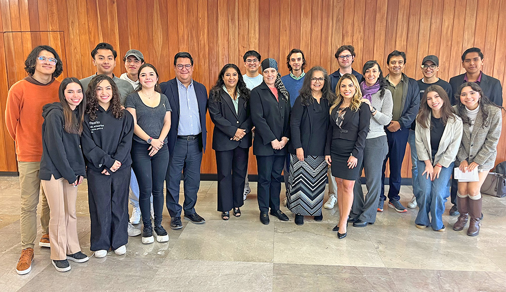 Egresados Anáhuac comparten experiencias y consejos en el encuentro “Diálogos que Inspiran” 