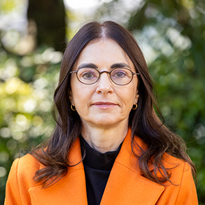 Dra. Elvira Llaca García