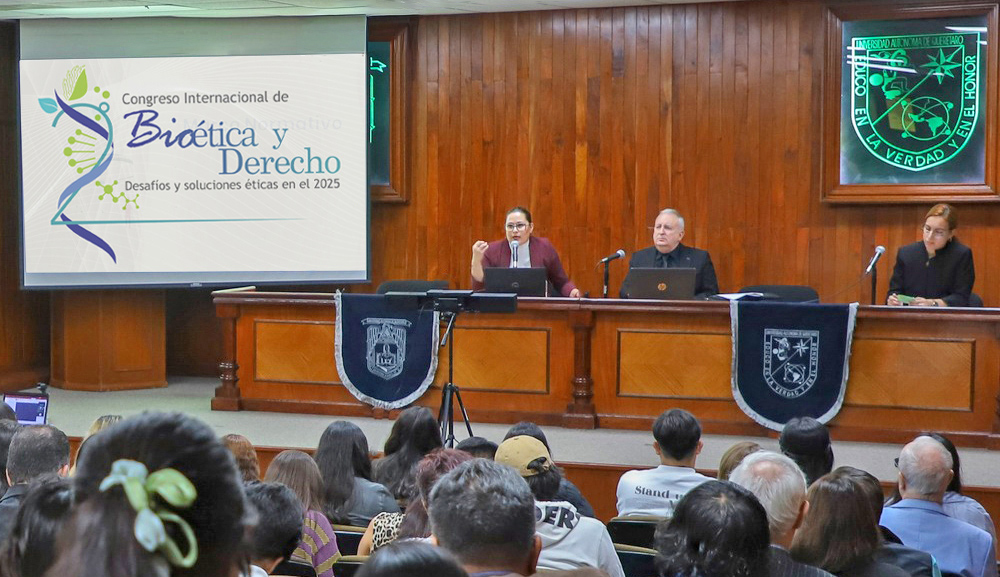 Destacamos en el Congreso Internacional de Bioética en la Universidad Autónoma de Querétaro