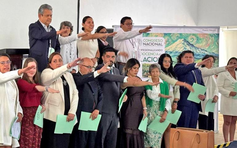 Dr. María Elizabeth de los Ríos participates in the Second National Simulation Congress