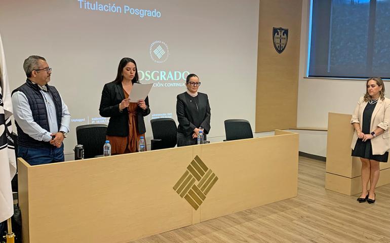 Mariana Abascal earns a Master's degree in Bioethics 