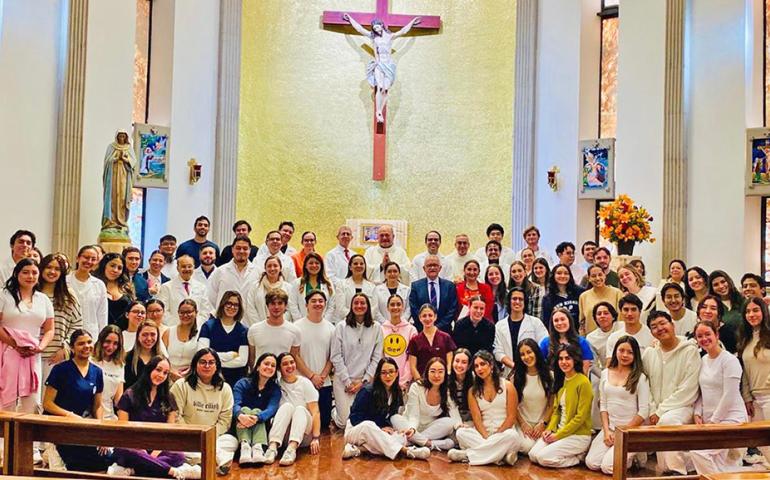 Universidad Anáhuac México celebra el Día del Médico con misa conmemorativa