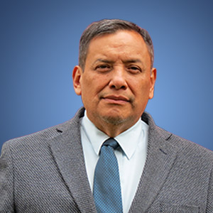 Dr. Rosalino Vázquez López