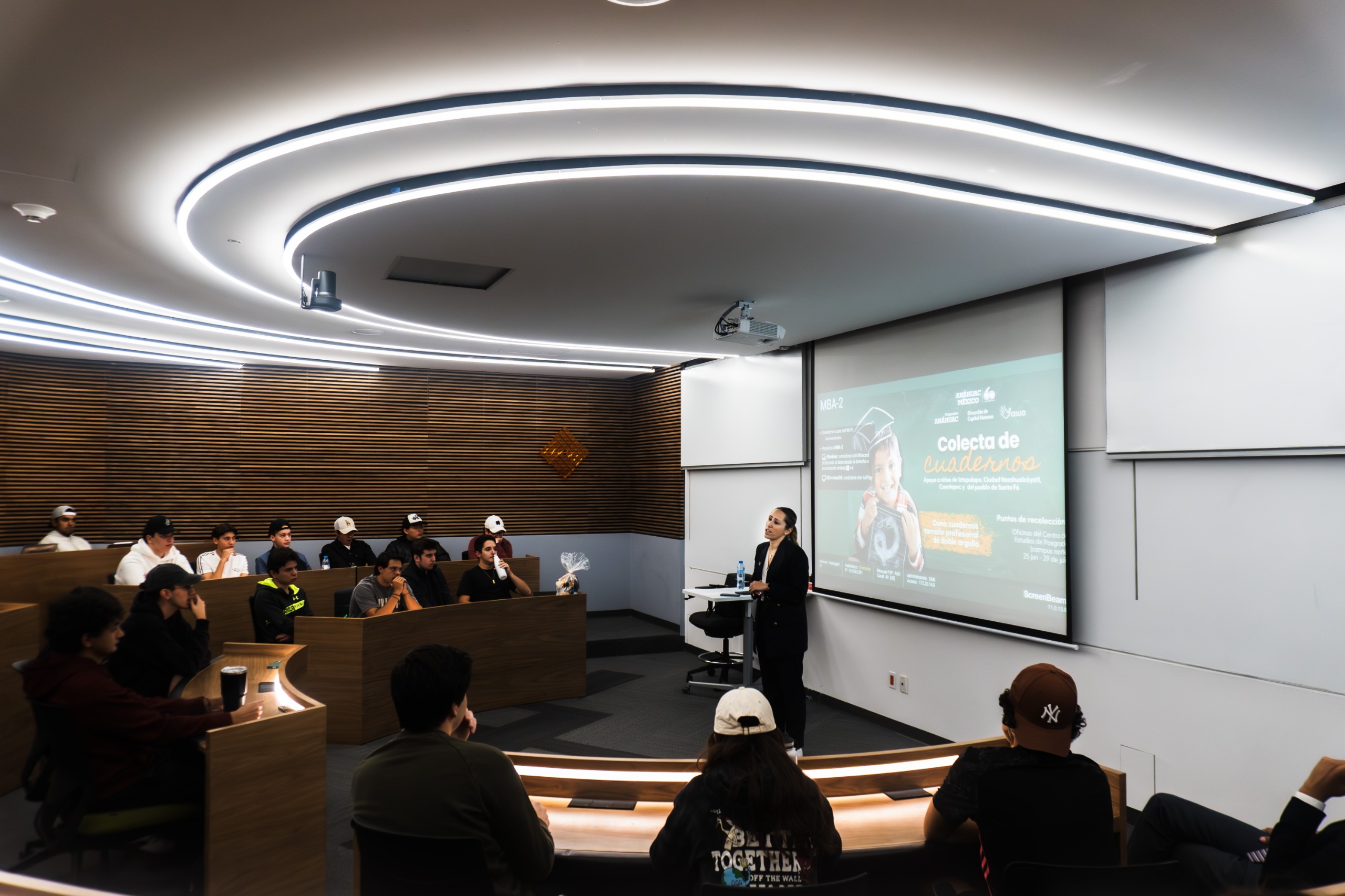 Mariana Gutierrez en la Ciencias del Deporte Anáhuac Norte