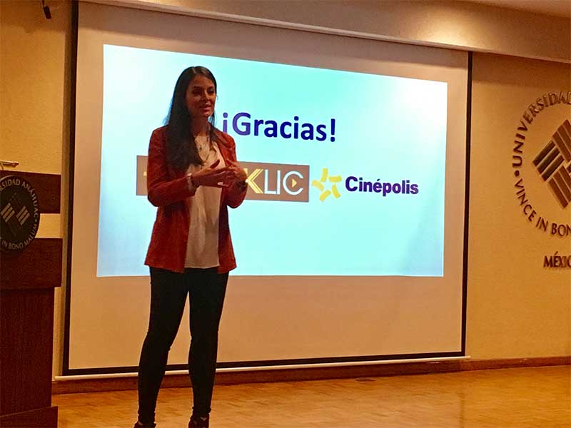 Editora web de Cinépolis Klic visita la Universidad Anáhuac México