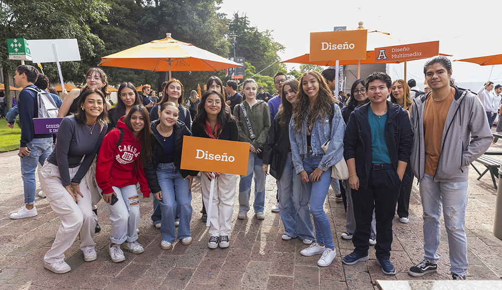 La Facultad de Diseño recibe a sus alumnos de nuevo ingreso durante la Bienvenida Integral Universitaria