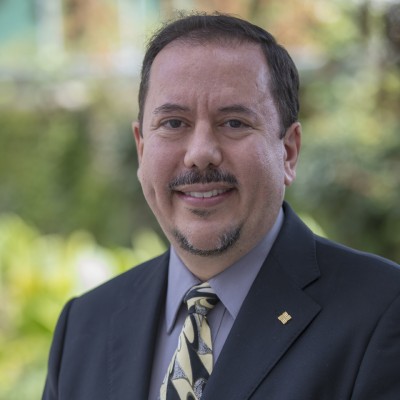 Dr. Alfonso Torres