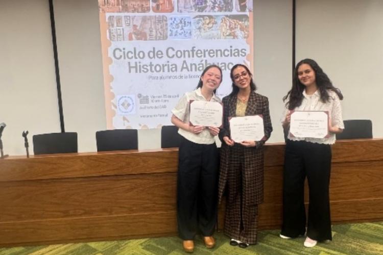 Realizamos el primer Ciclo de Conferencias de Alumnos de Historia