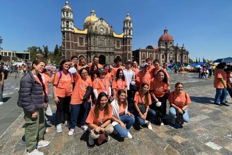 Alumnos del Diplomado en Desarrollo de Habilidades Sociales y Vocacionales participan en peregrinación a la Basílica de Guadalupe