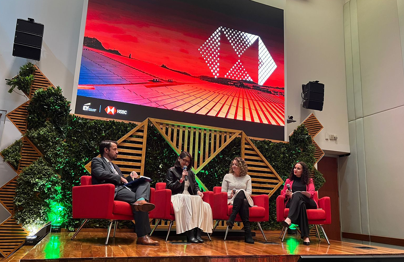 Lorena Miranda Navarro, presente en la entrega de los Premios ELIS: Empresas Líderes en Innovación Sustentable