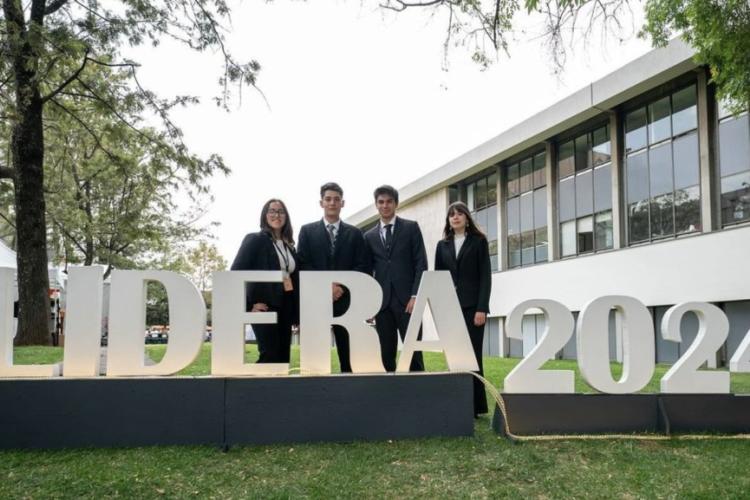 Académicos de la Facultad de Educación y Humanidades, jurados en el Premio Lidera 2024