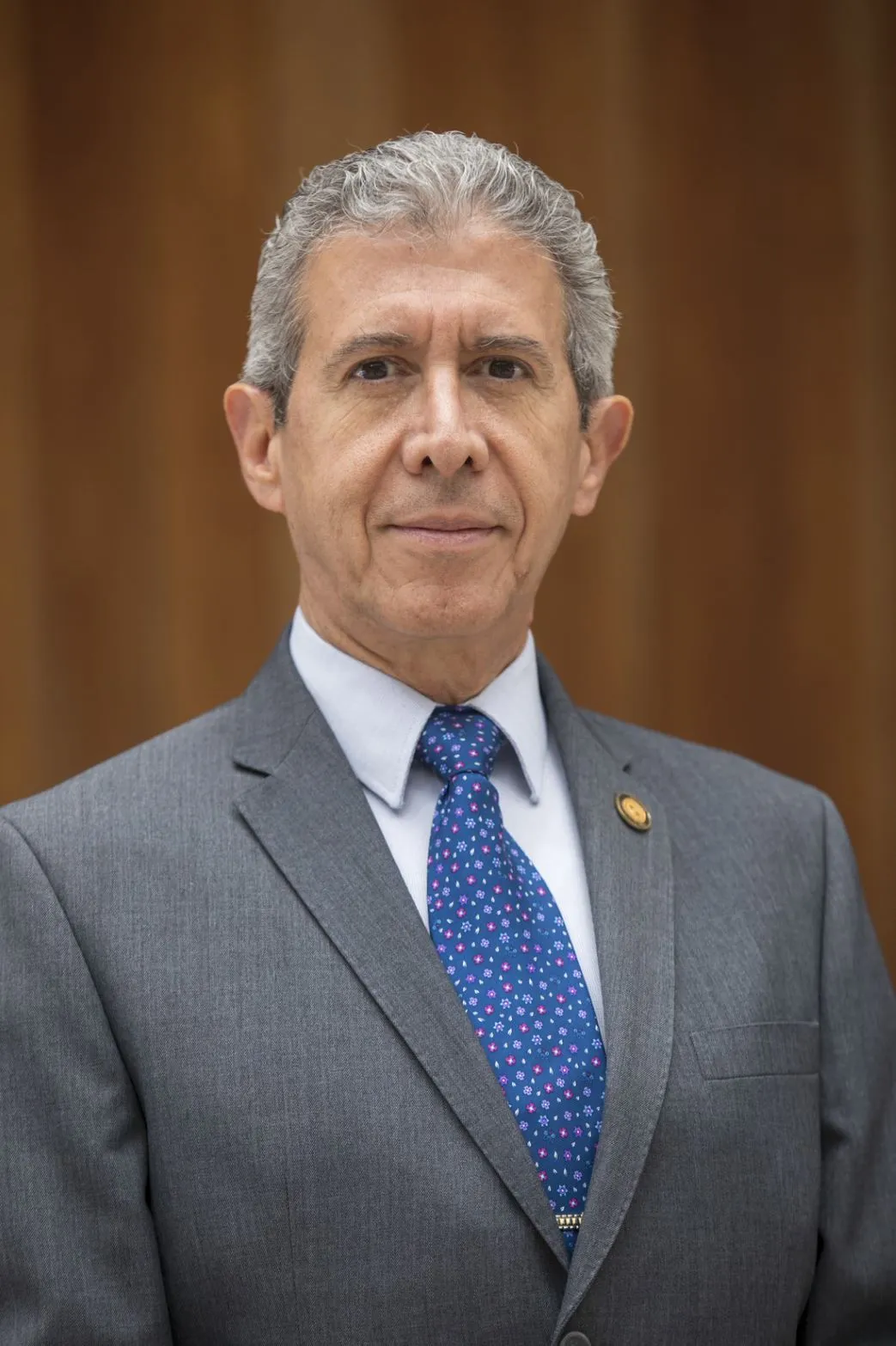 SALVADOR BUENO VALENZUELA