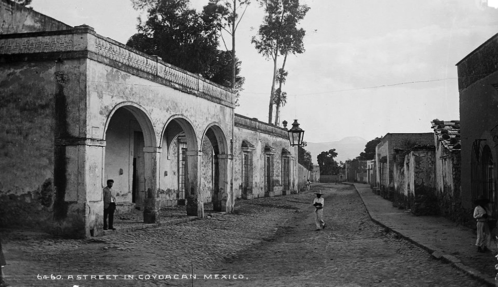 En Coyoacán a la historia se llega por callejones