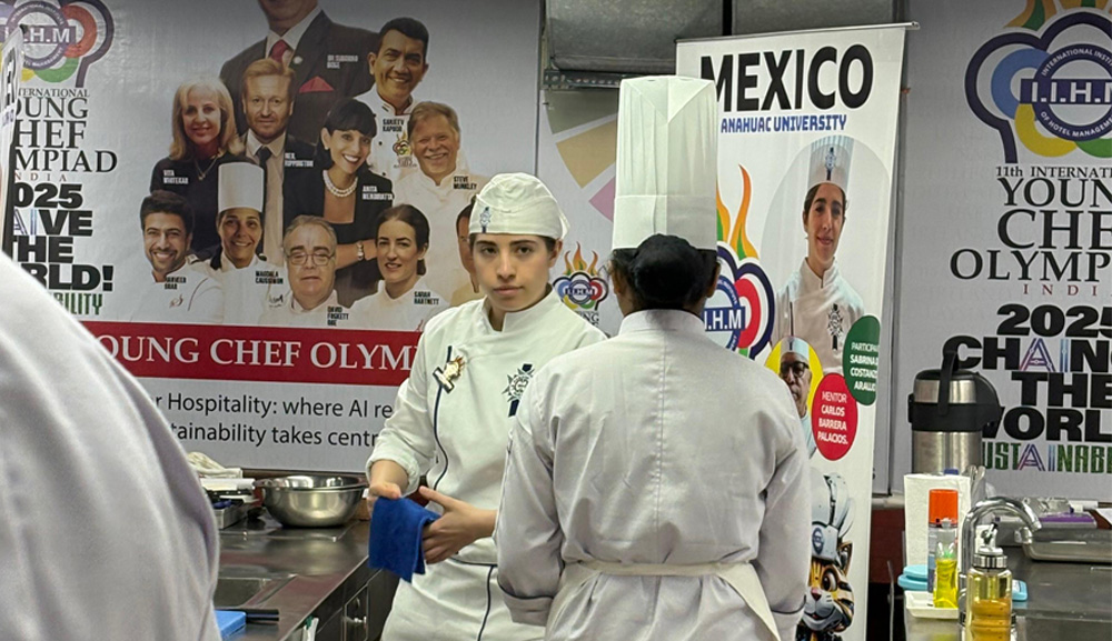 XI Olimpiada Internacional de Chefs: Sabrina Di Constanzo y el chef Carlos Barrera 