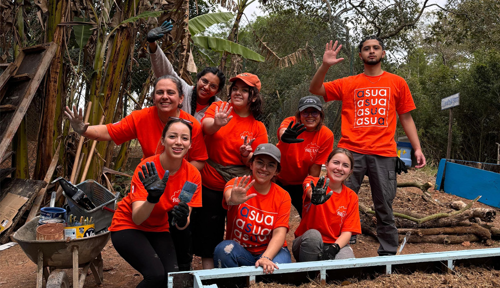 Voluntarios de ASUA Campus Sur realizan brigada internacional en Brasil 