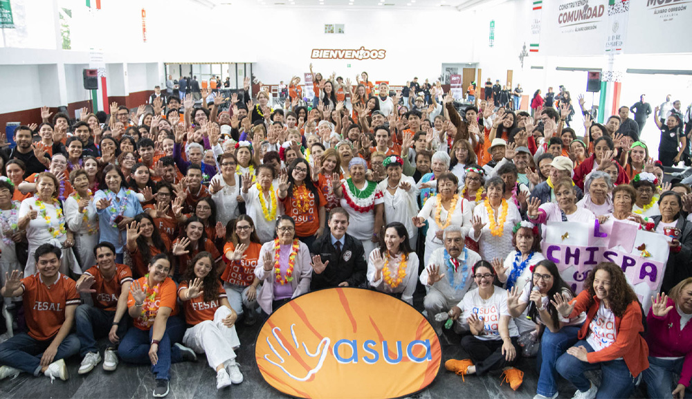 Celebramos ASUA por los Grandes con fiesta mexicana