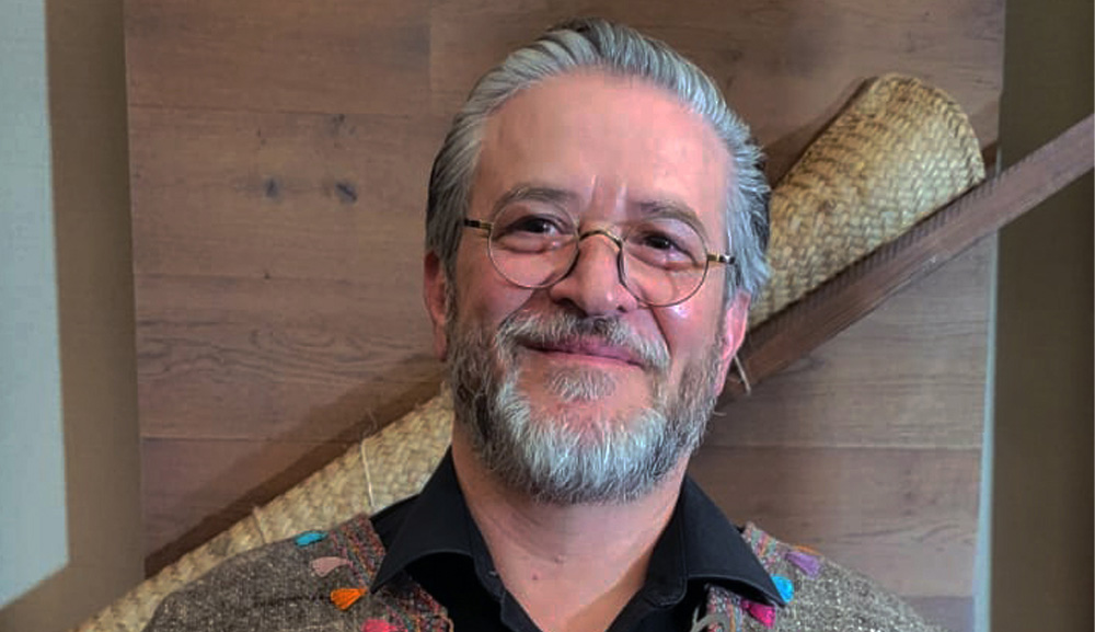 El Dr. Alberto Peralta recibe el Reconocimiento FogonesMX 2025