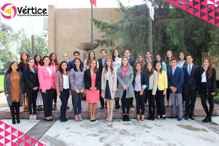 Alumnos de Vértice, Programa de Excelencia Anáhuac, realizan su encuentro con líderes de acción positiva