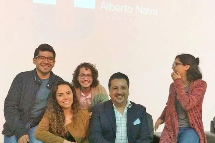 Alberto Nava participa en el Ciclo de Conferencias de la Escuela de Diseño