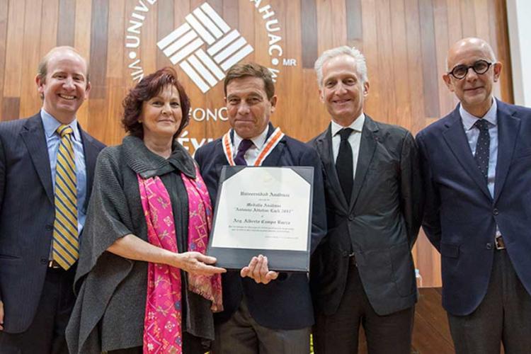 Otrorgamos la Medalla Antonio Attolini Lack 2017 al arquitecto español Alberto Campo Baeza