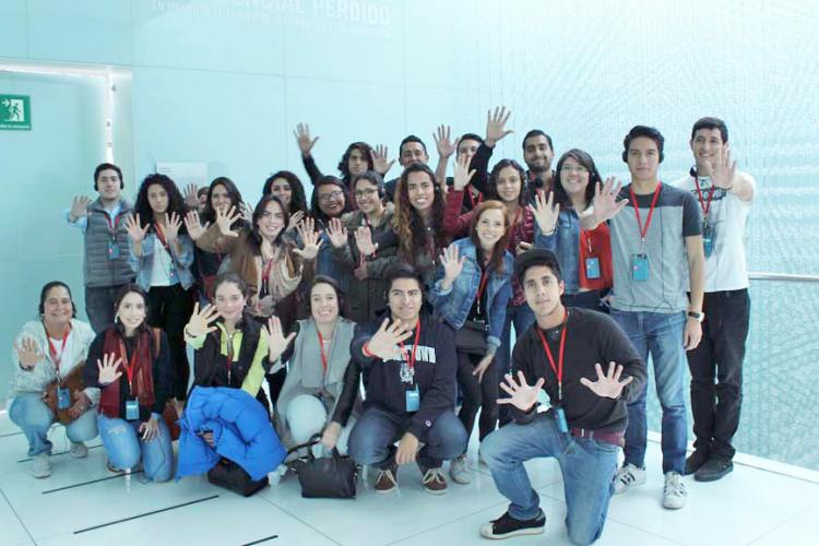 Voluntarios ASUA asistieron al Museo de Memoria y Tolerancia