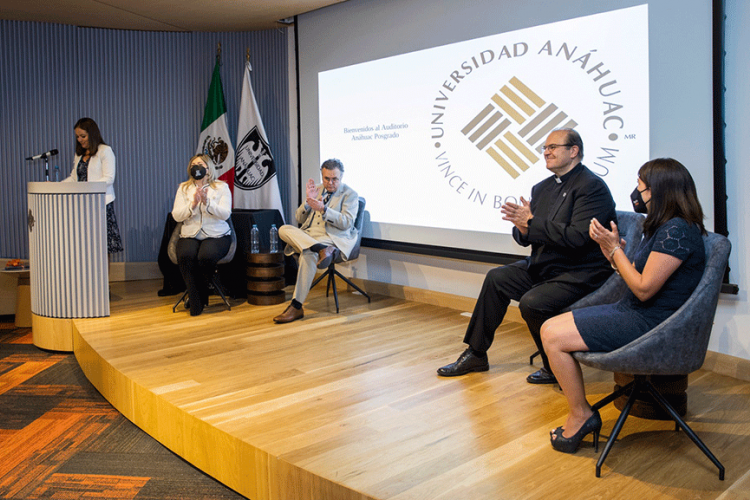 La Anáhuac y Fundación Monte Fénix unen esfuerzos contra las adicciones