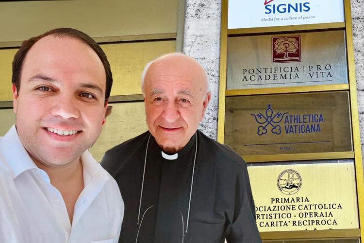 La Facultad de Bioética fortalece lazos con la Pontificia Academia para la Vida