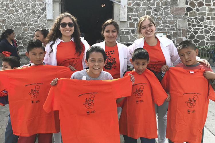 Beneficiamos a familias de San Pedro Nexapa con las Megabrigadas de Salud 