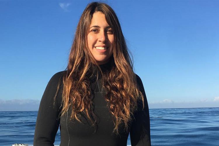 Contra viento y marea: La fotógrafa de surf María Fernanda Bastidas es reconocida a nivel mundial