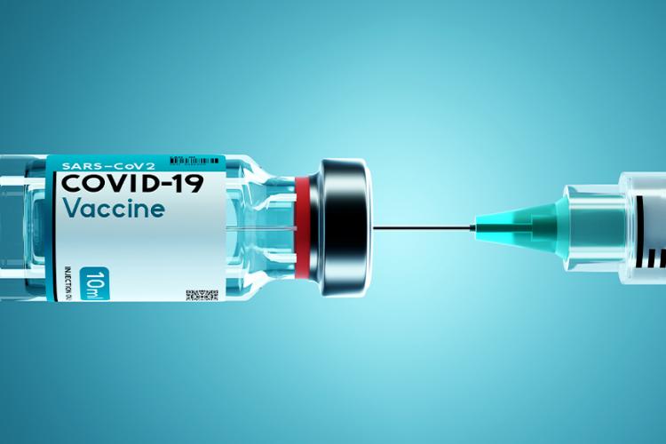Investigadora de Bioética imparte ponencia sobre vacunas contra COVID-19 