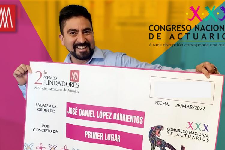 El doctor José Daniel López, primer lugar del “Premio Fundadores” de la Asociación Mexicana de Actuarios