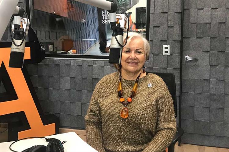 Presidenta de la Asociación Nacional de Locutores de México visita Radio Anáhuac