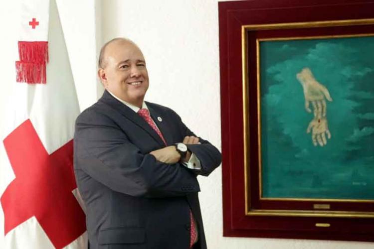 Ser presidente de la Cruz Roja Mexicana es un gran compromiso: Fernando Suinaga