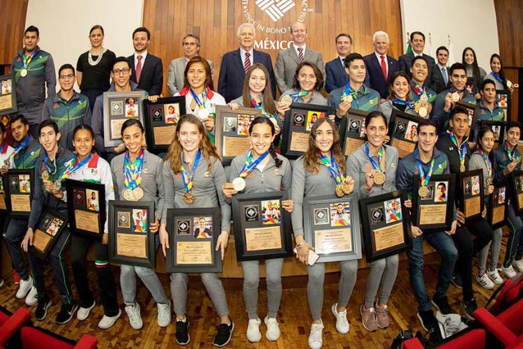 Reconocemos a nuestros Leones Anáhuac triunfadores en los Juegos Centroamericanos