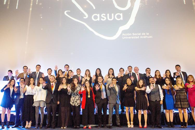 Reconocemos el esfuerzo de nuestros voluntarios con los Premios ASUA 2018
