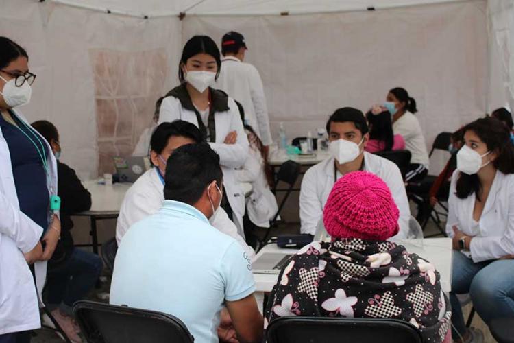 Voluntarios Anáhuac participan en Misiones Médicas en Tepoxtepec, México