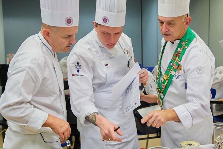 Fuimos sede del Concurso Internacional de Jóvenes Chefs de la Chaîne des Rôtisseurs