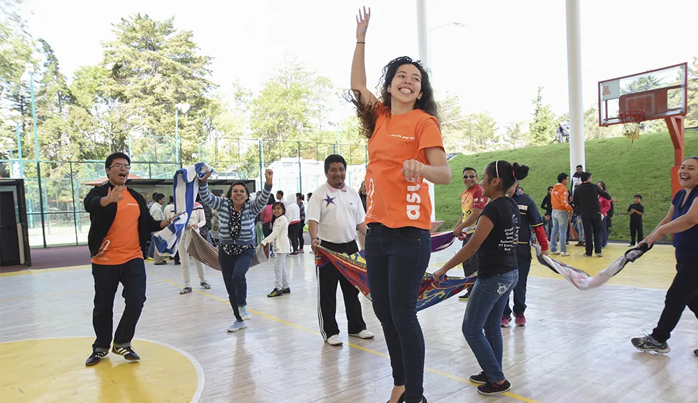 ASUA por los nuestros reconoce esfuerzo de los trabajadores Anáhuac