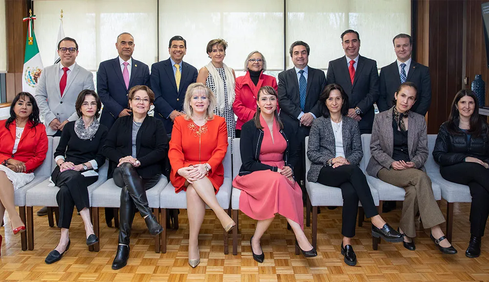 Consejo Asesor de la Facultad de Bioética cuenta nueva integrante