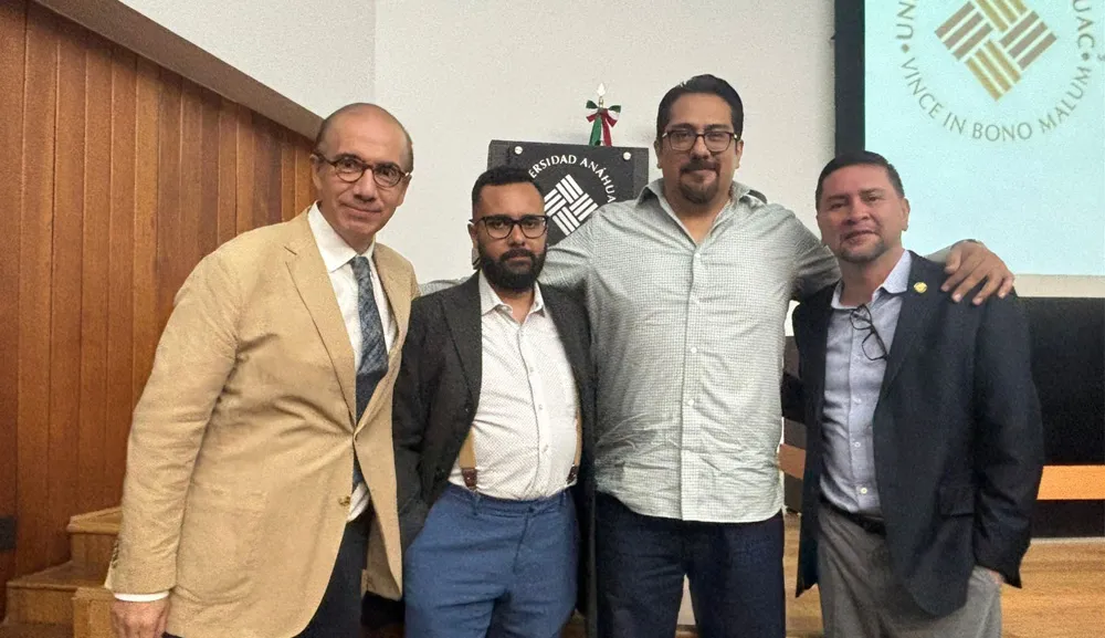 Foro de Ser universitario reflexiona sobre el mar y la filosofía