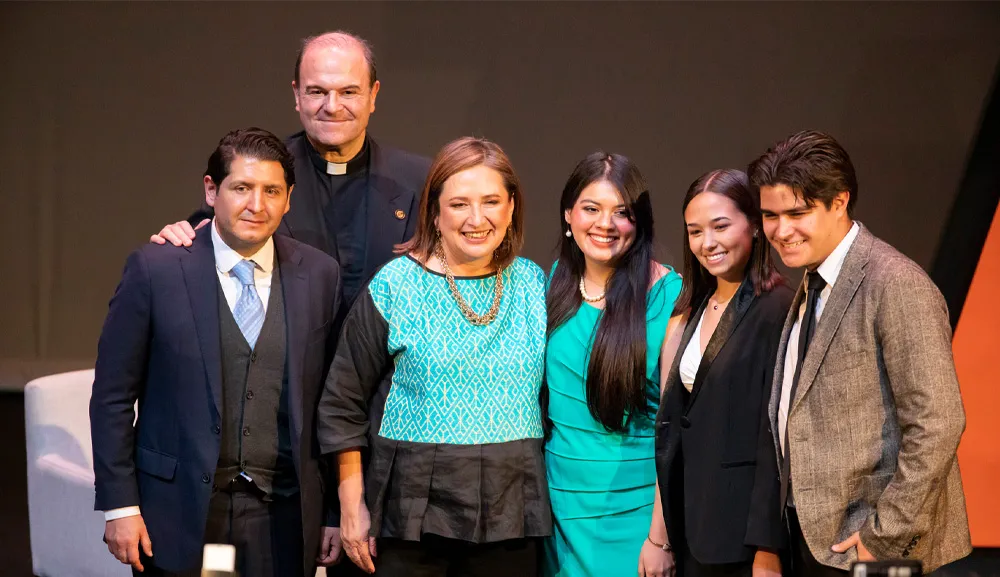 Encuentro y diálogo de la Comunidad Anáhuac con Xóchitl Gálvez