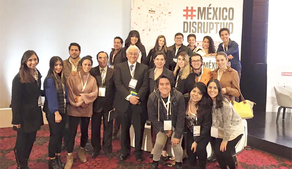 Facultad de Comunicación participa en #MéxicoDisruptivo