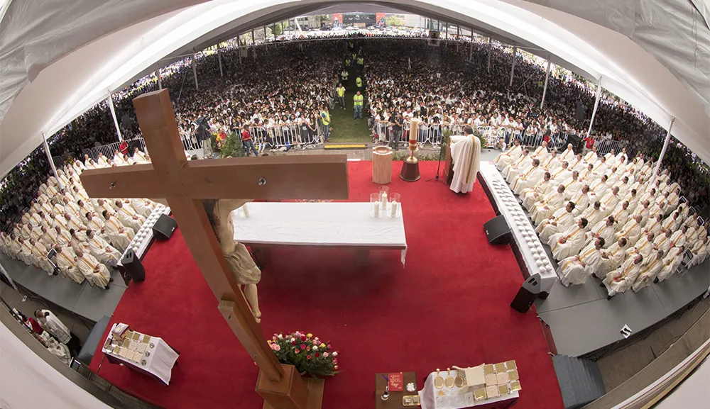 La Familia Anáhuac contagia la luz de Cristo en la Megamisión 2017